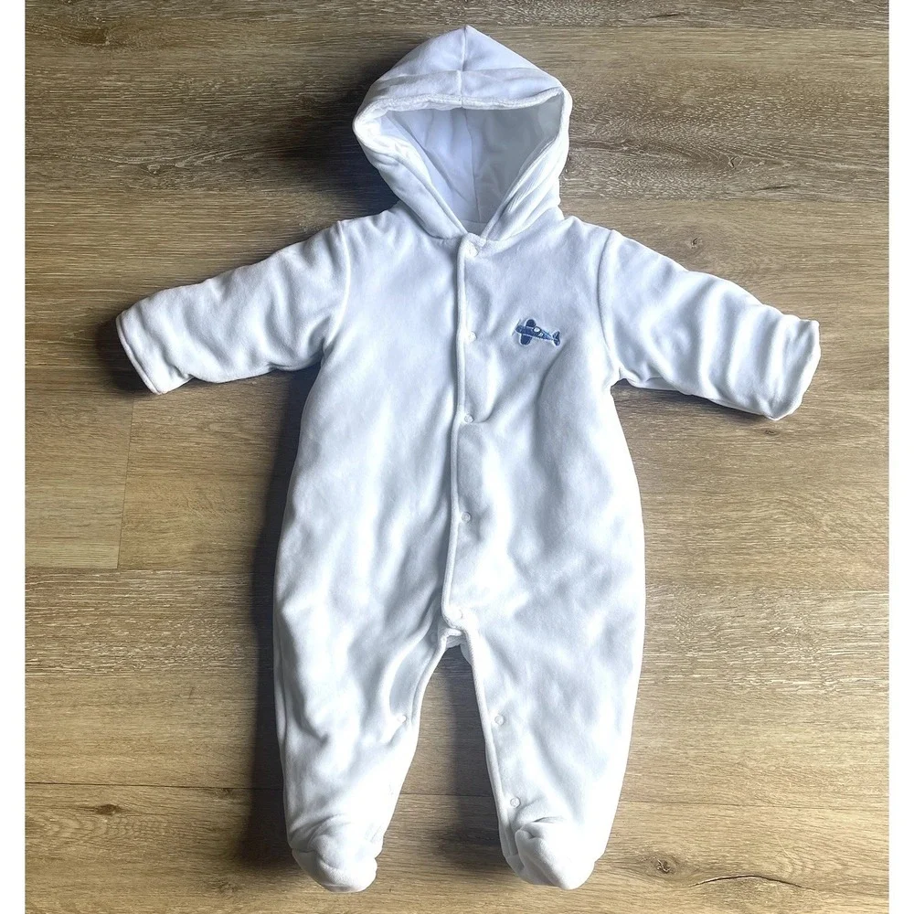 Kissy Kissy Air Adventures Velour Footed Bunting 3-6 Months Hooded‎ Lined